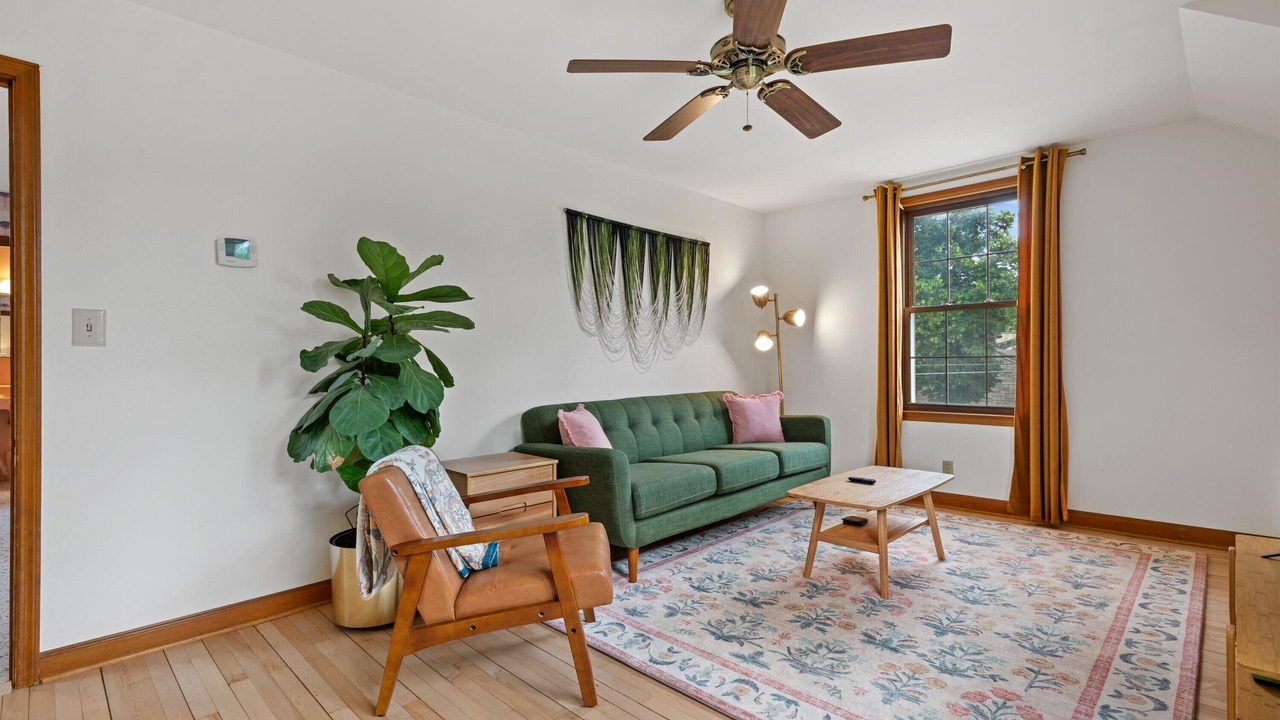 Photo of Livingroom in Wauwatosa