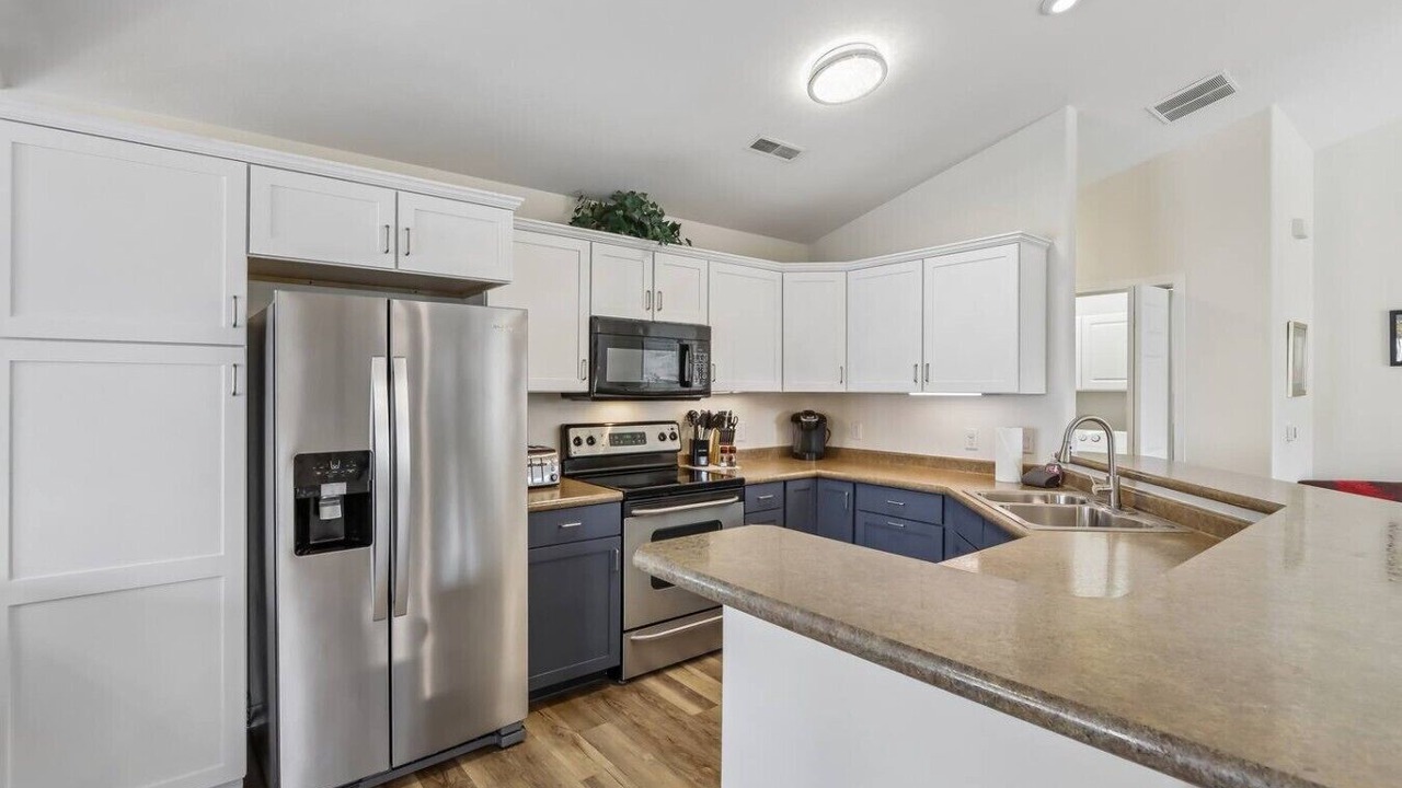 Photo of Kitchen in Lake Delton