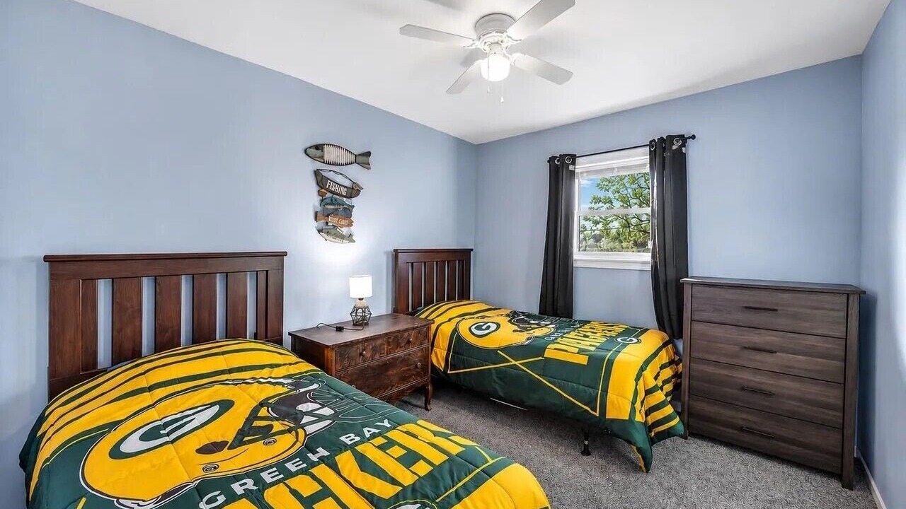 Photo of Bedroom in Oconto