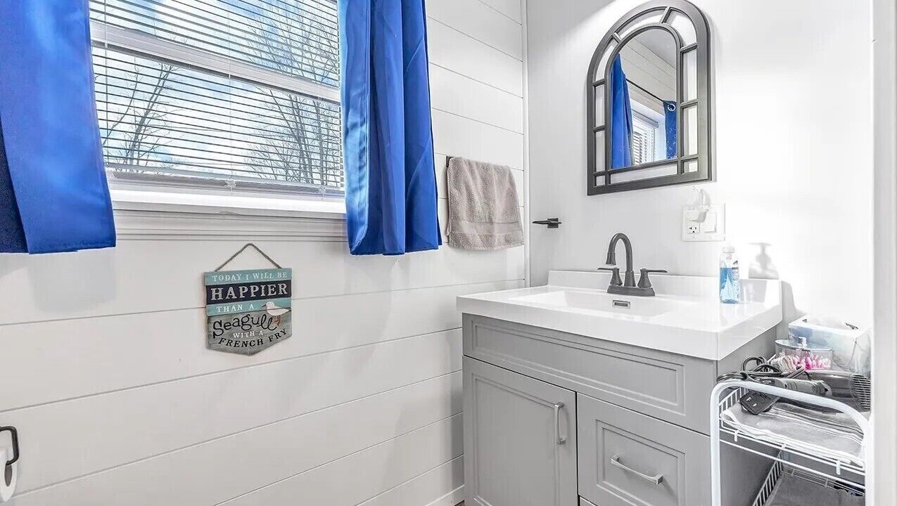 Photo of Bathroom in Oconto