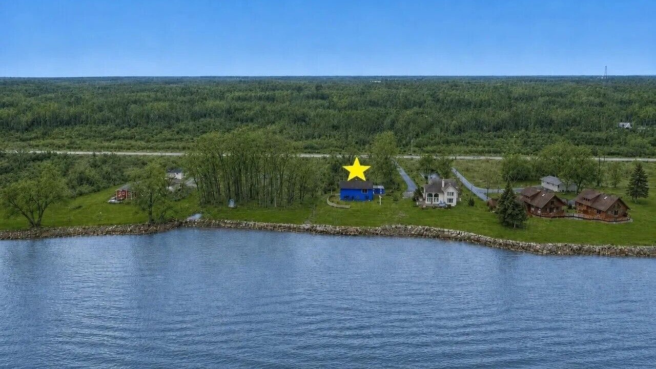Photo of Others in Oconto