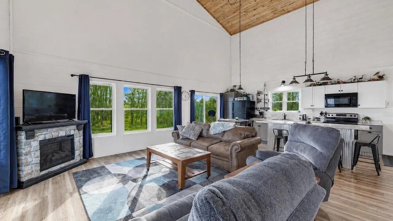 Photo of Livingroom in Oconto