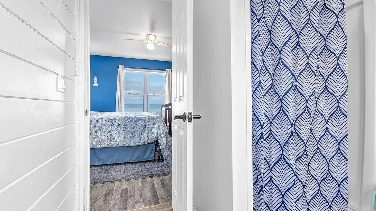 Photo of Bedroom in Oconto