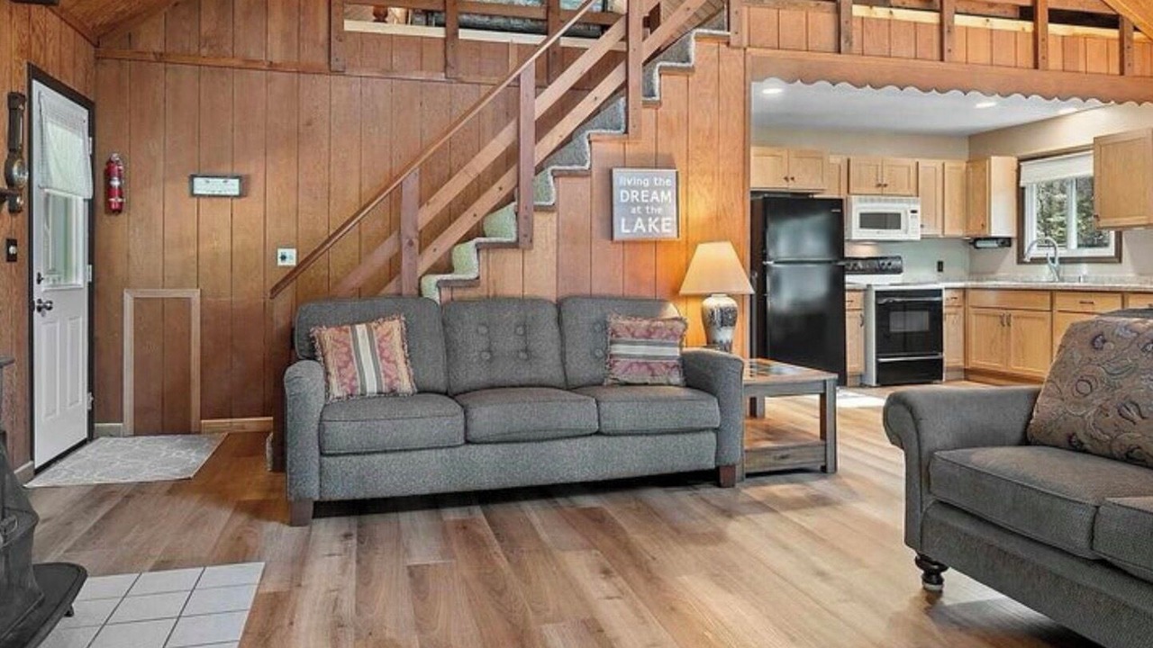 Photo of Livingroom in Goodman