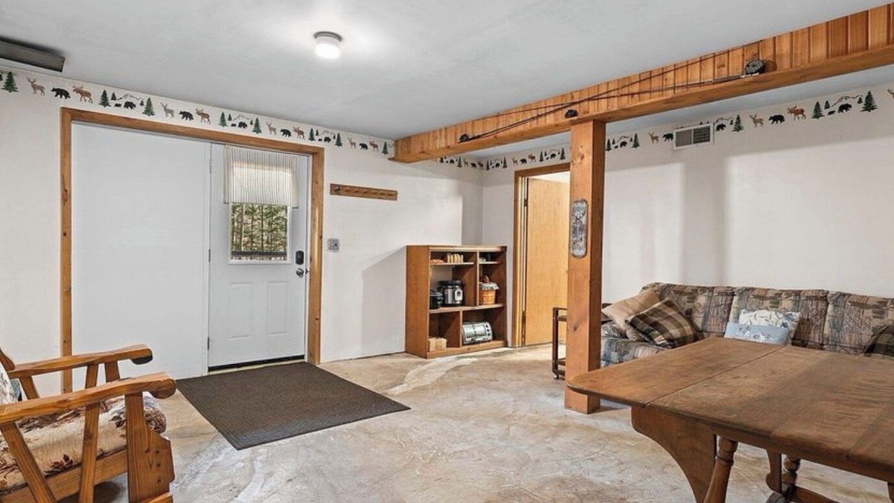 Photo of Livingroom in Goodman