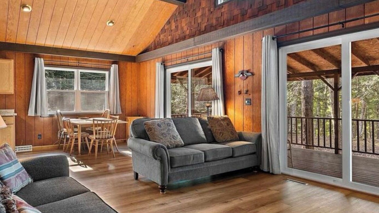 Photo of Livingroom in Goodman