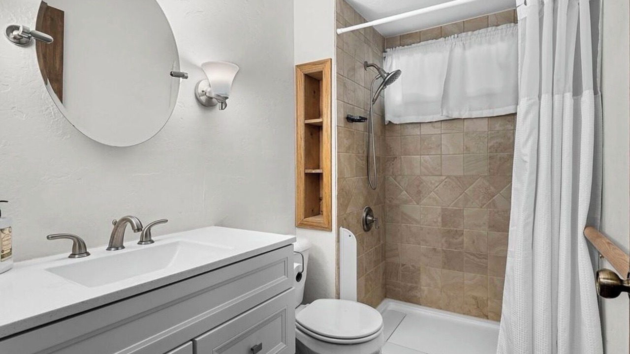 Photo of Bathroom in Goodman