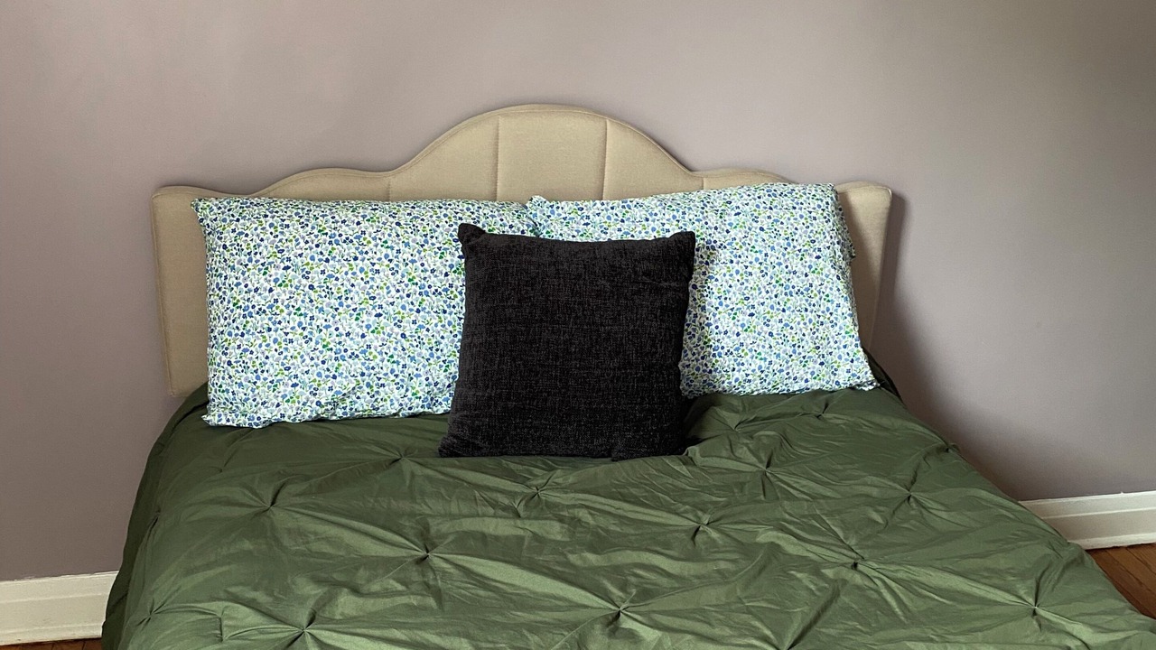 Photo of Bedroom in Greater Grand Crossing