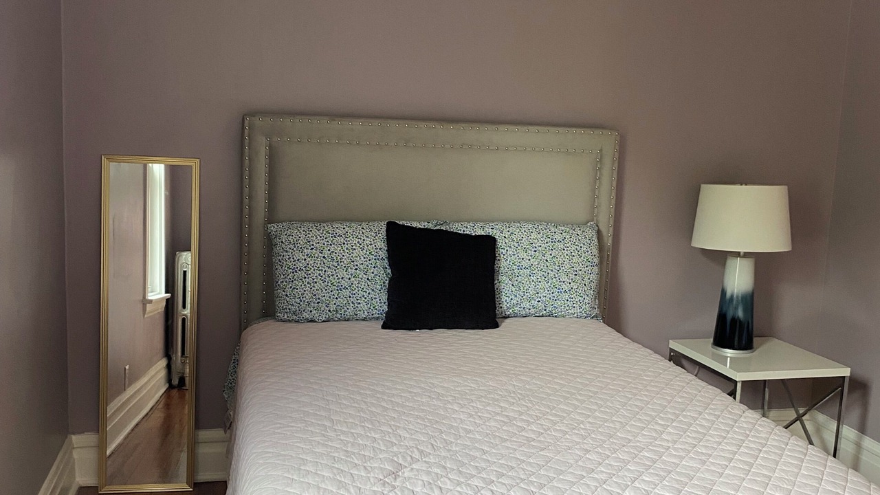 Photo of Bedroom in Greater Grand Crossing