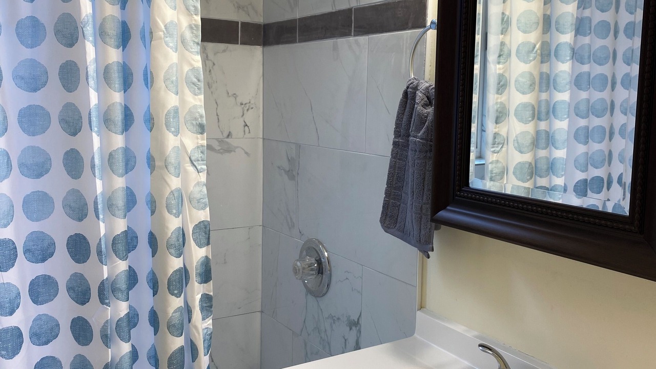 Photo of Bathroom in Greater Grand Crossing