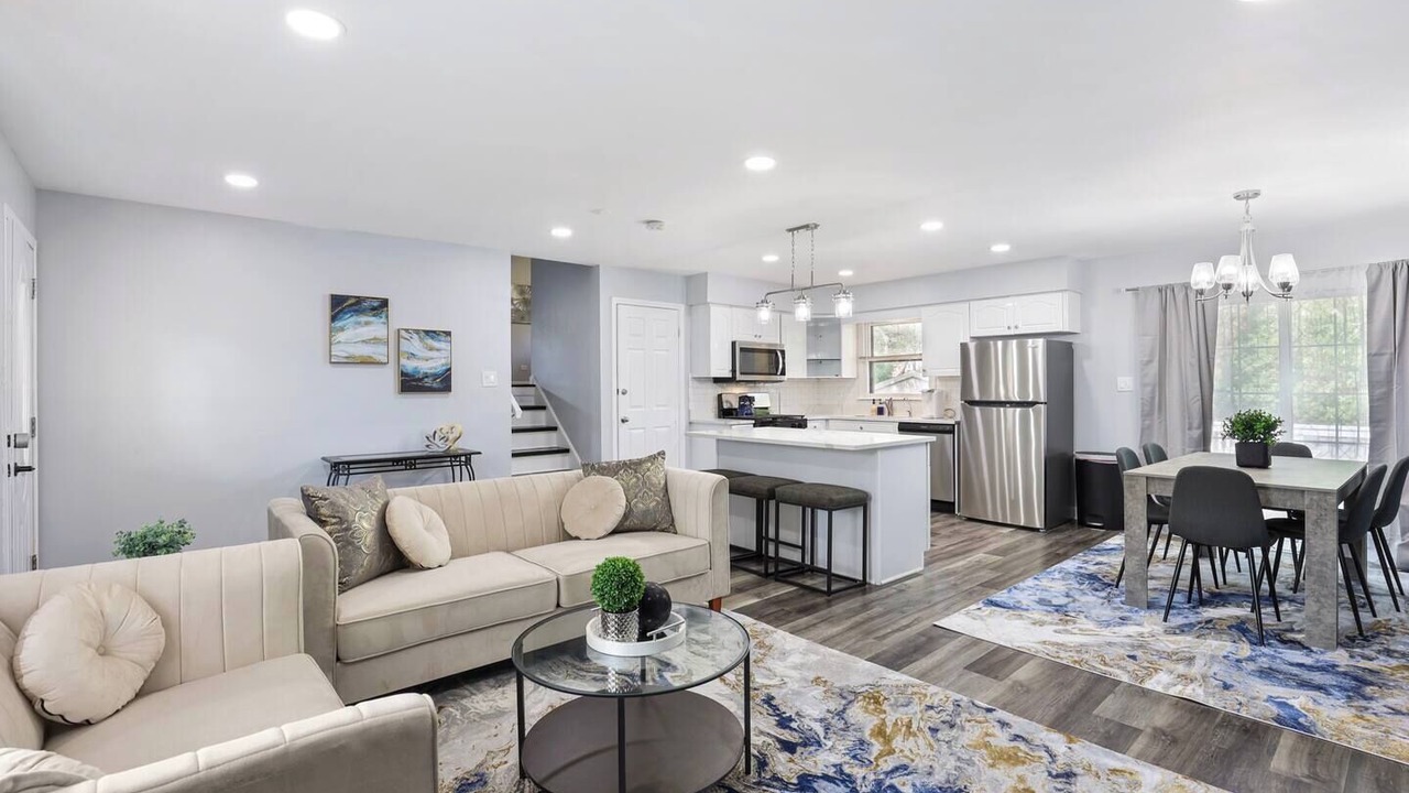 Photo of Livingroom in Clarendon Hills