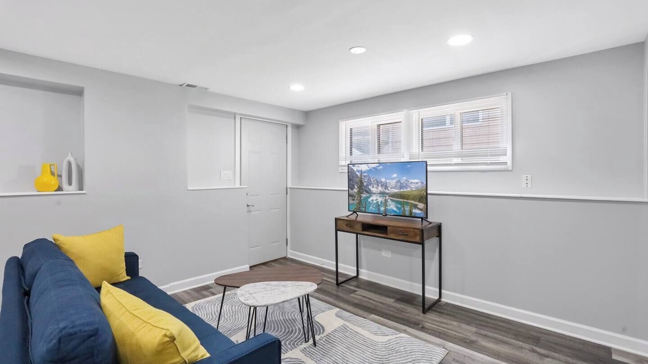 Photo of Livingroom in Clarendon Hills