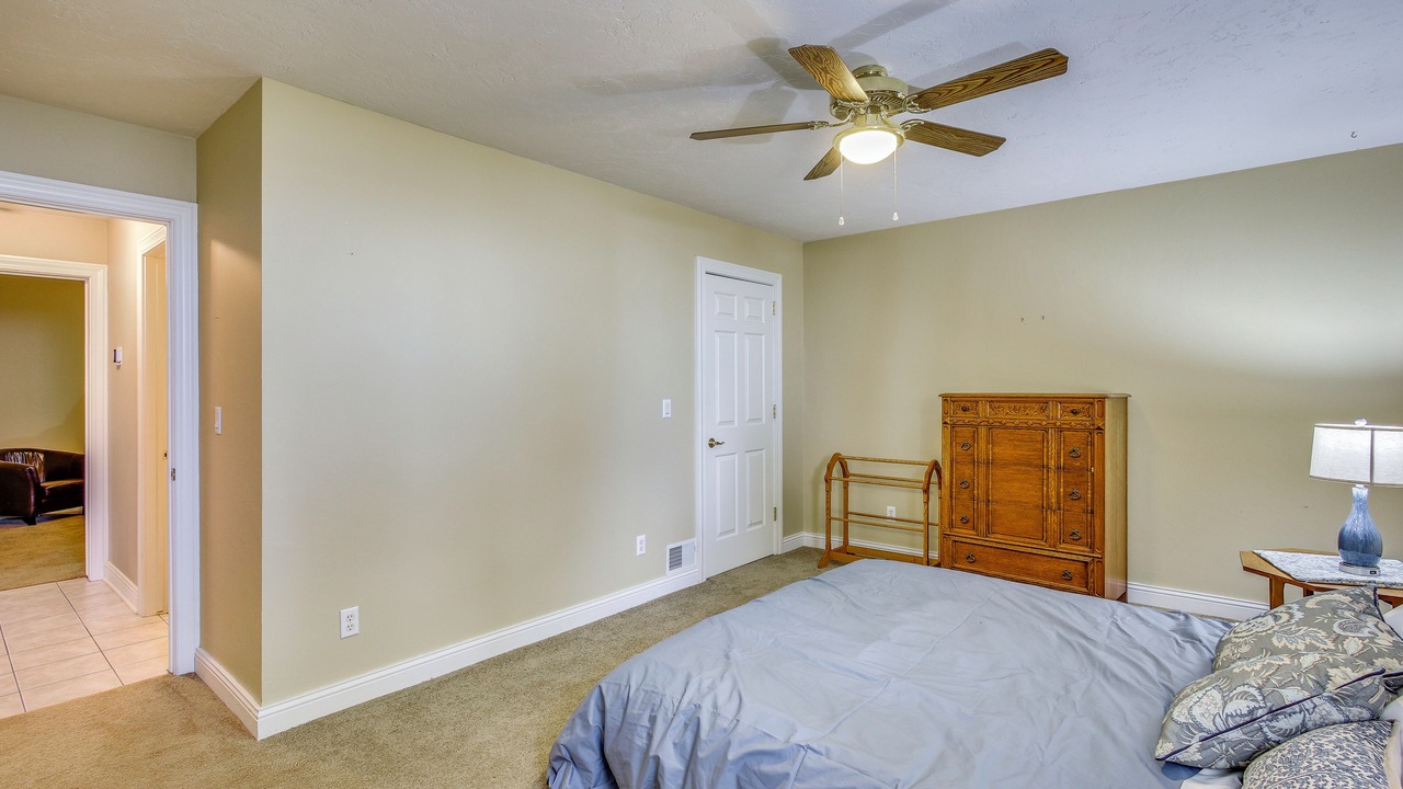 Photo of Bedroom in Kewaunee County