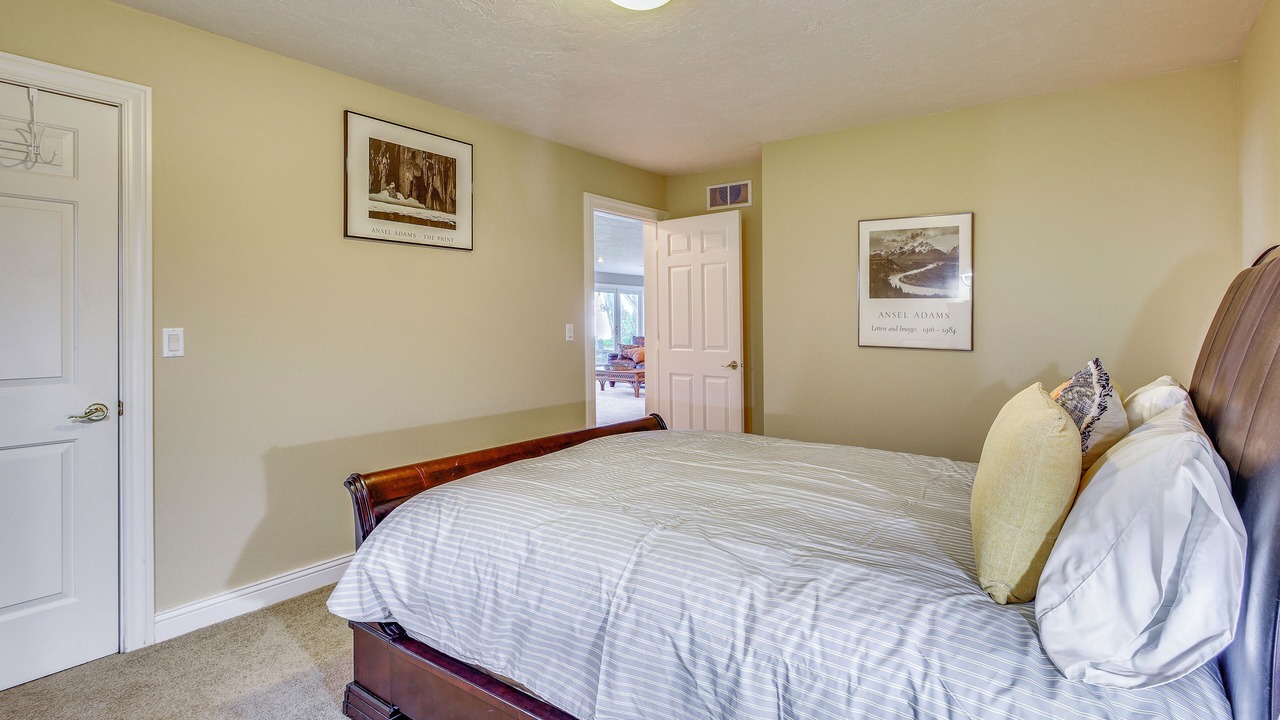 Photo of Bedroom in Kewaunee County