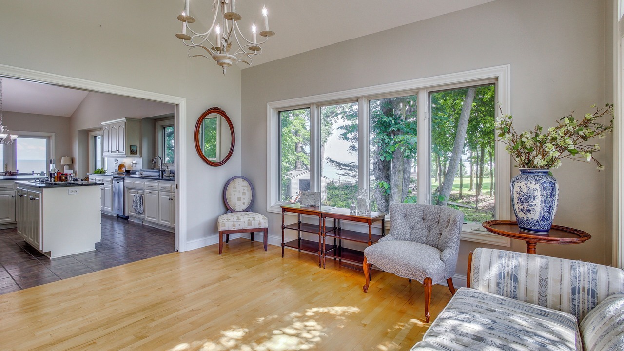Photo of Livingroom in Kewaunee County