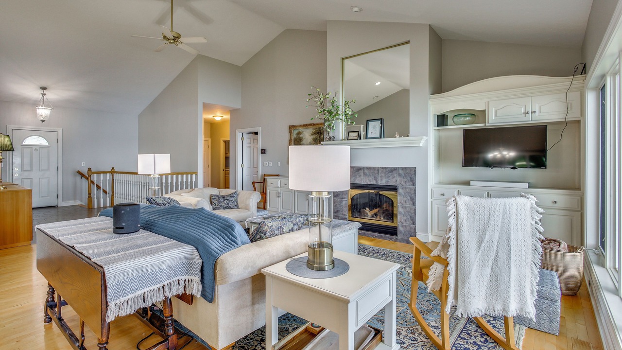 Photo of Bedroom in Kewaunee County