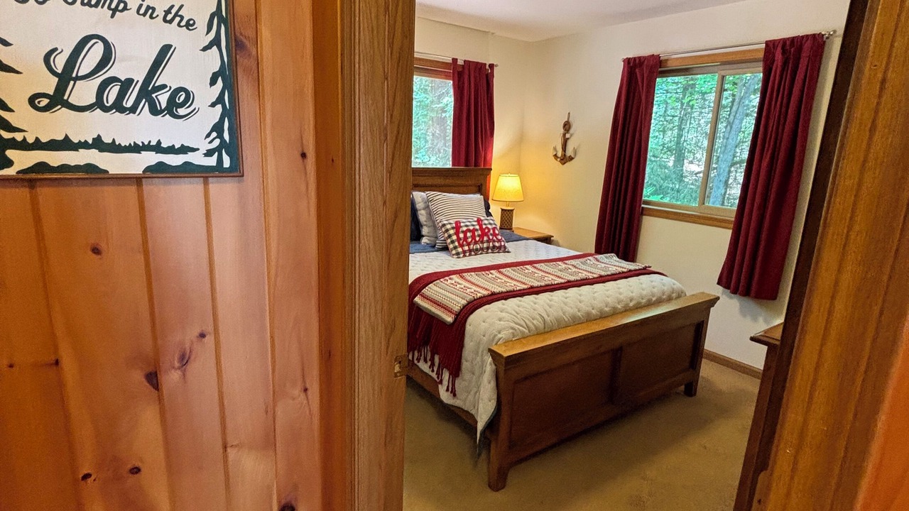 Photo of Bedroom in Eagle River