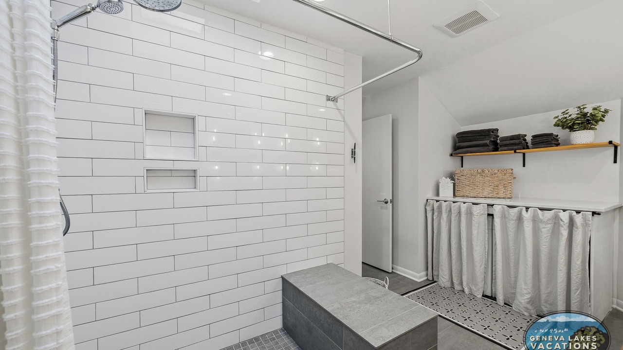 Photo of Bathroom in Fontana-on-Geneva Lake