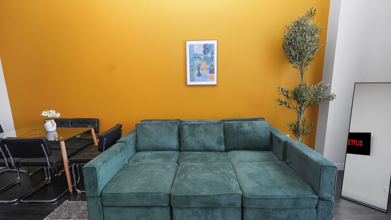Photo of Livingroom in Westown