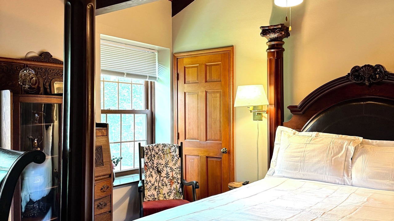Photo of Bedroom in Kankakee