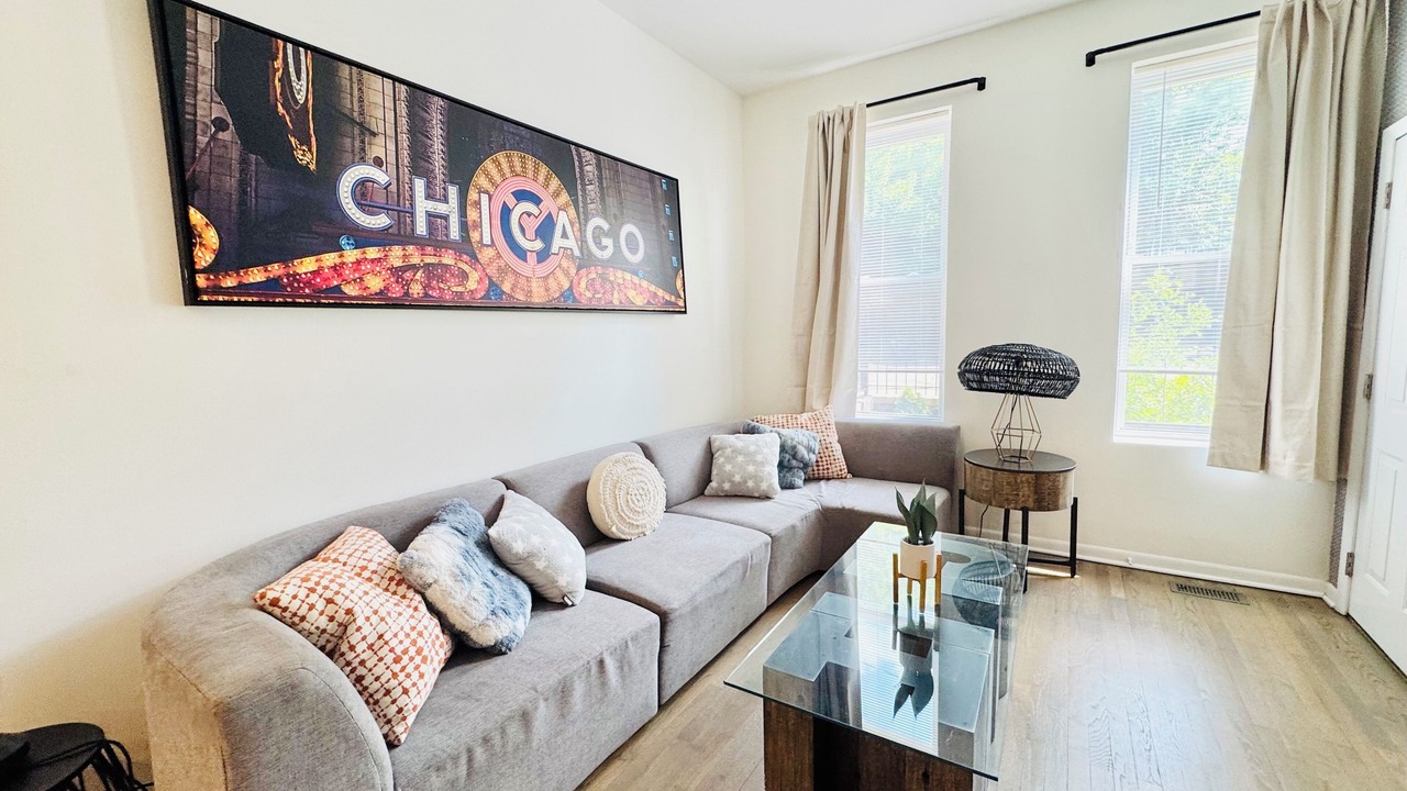Photo of Livingroom in Wicker Park