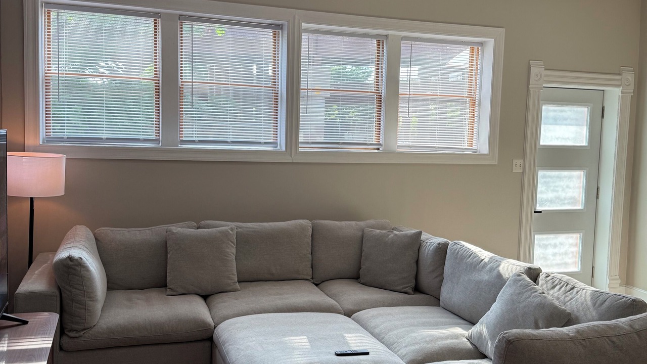 Photo of Livingroom in Lower West Side