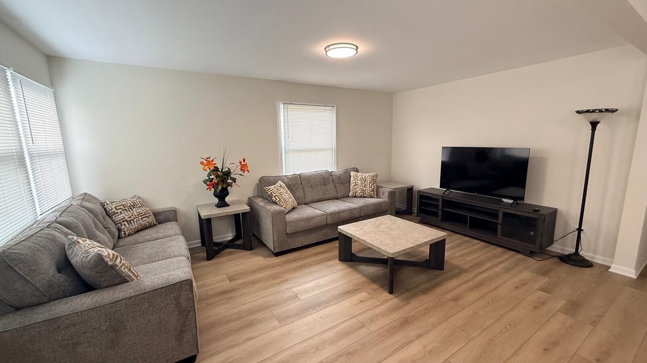 Photo of Livingroom in Aurora