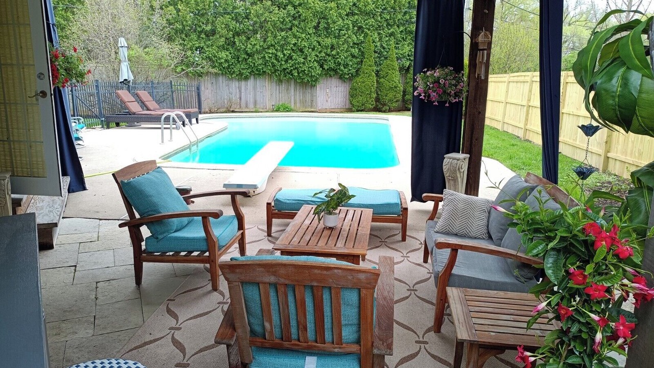 Photo of Outdoor in Glenview