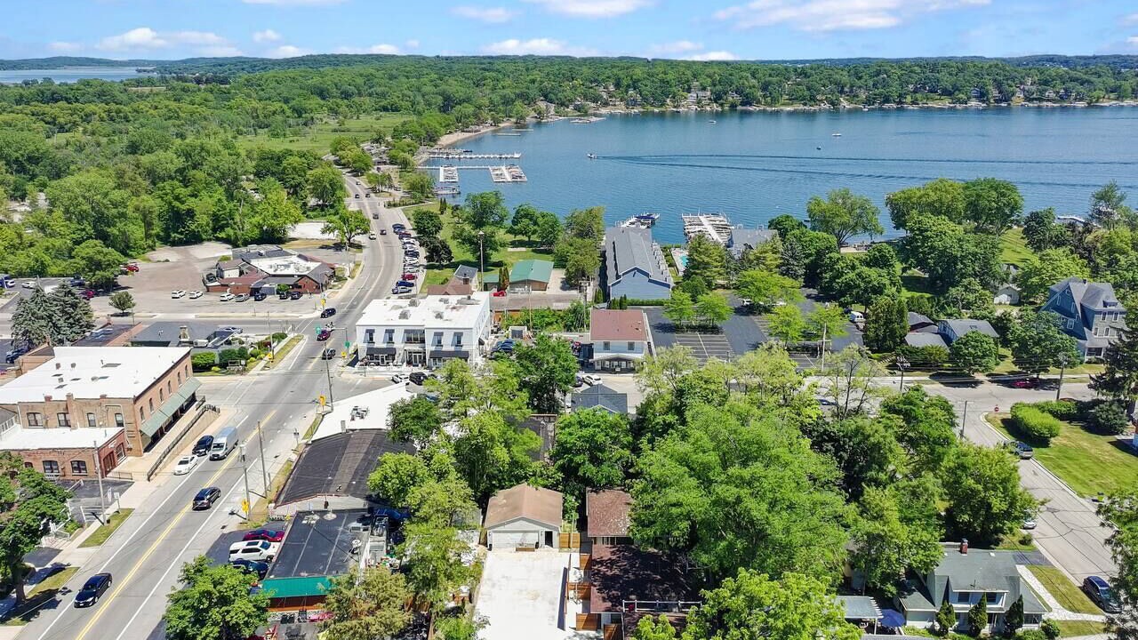Photo of Outdoor in Williams Bay