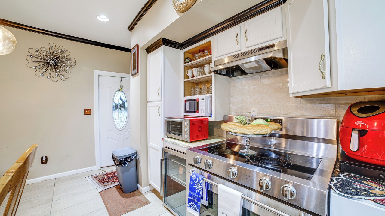 Photo of Kitchen in Green Acres