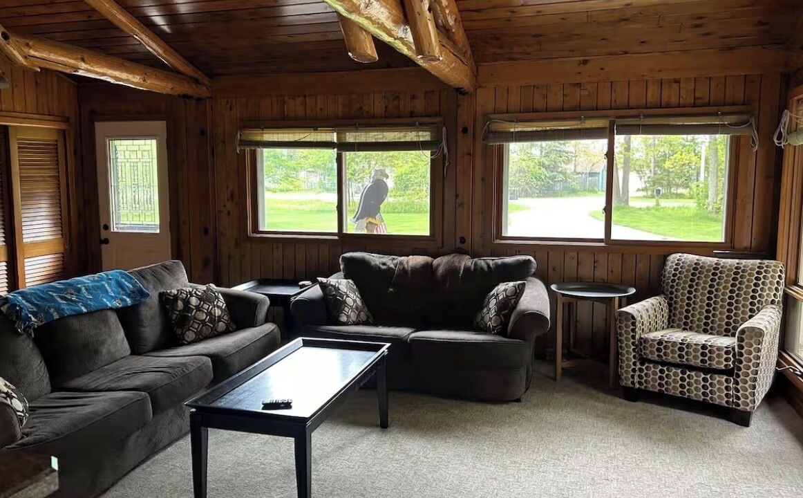 Photo of Livingroom in Escanaba