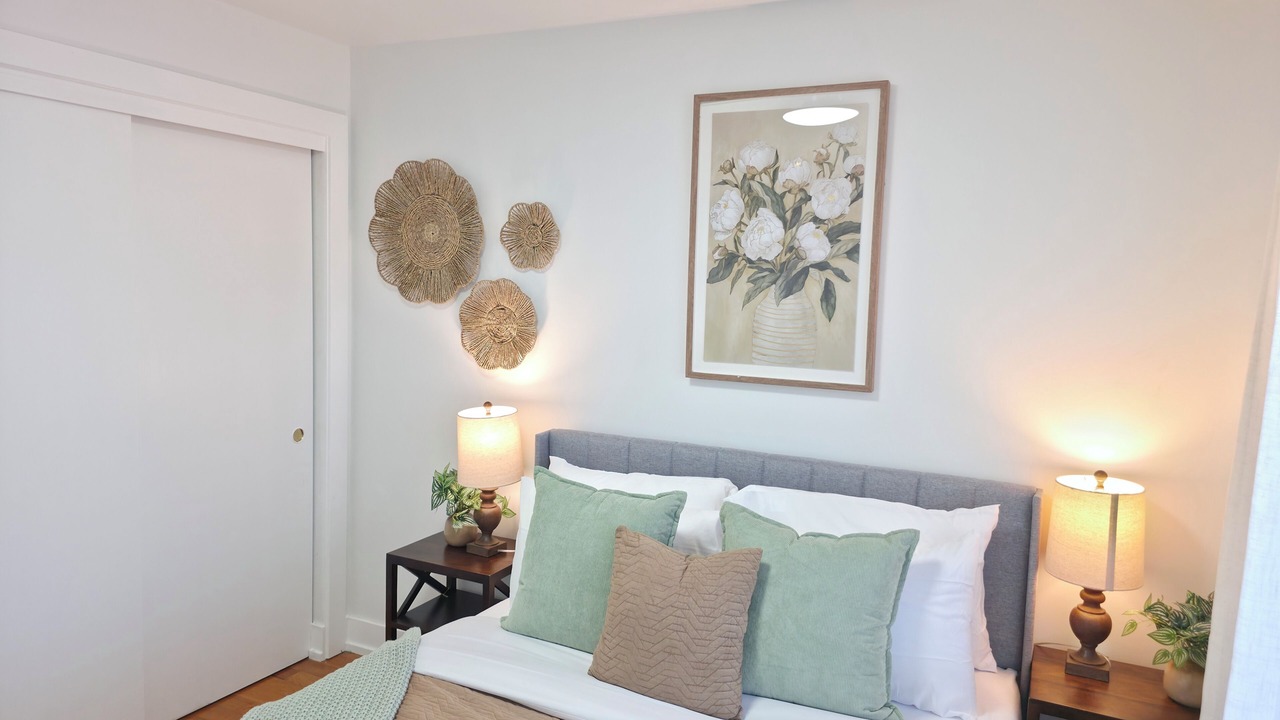 Photo of Bedroom in Waukegan