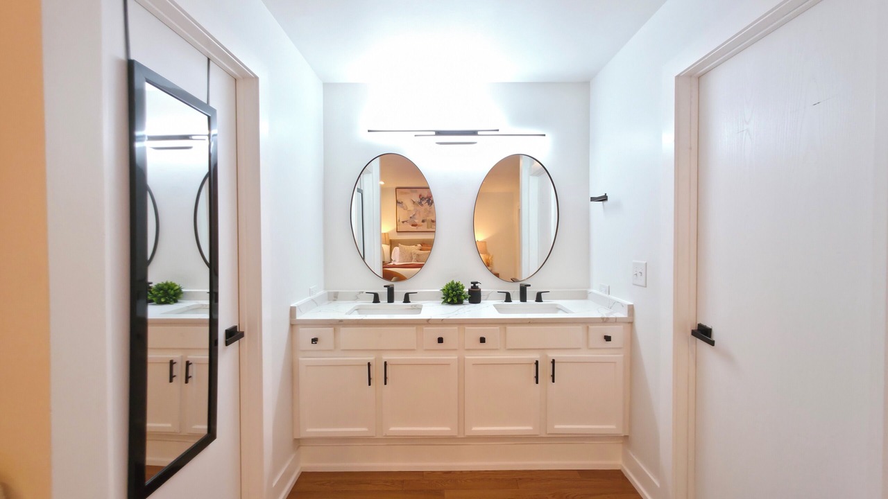 Photo of Bathroom in Waukegan