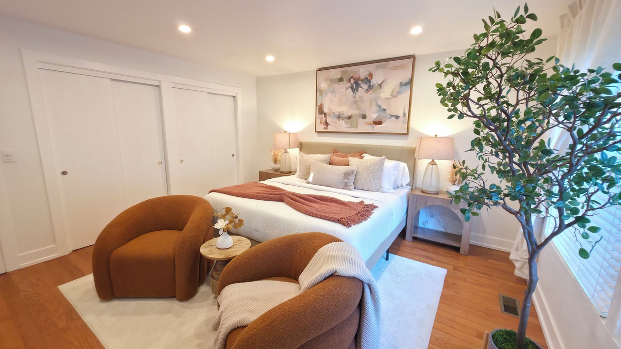 Photo of Bedroom in Waukegan