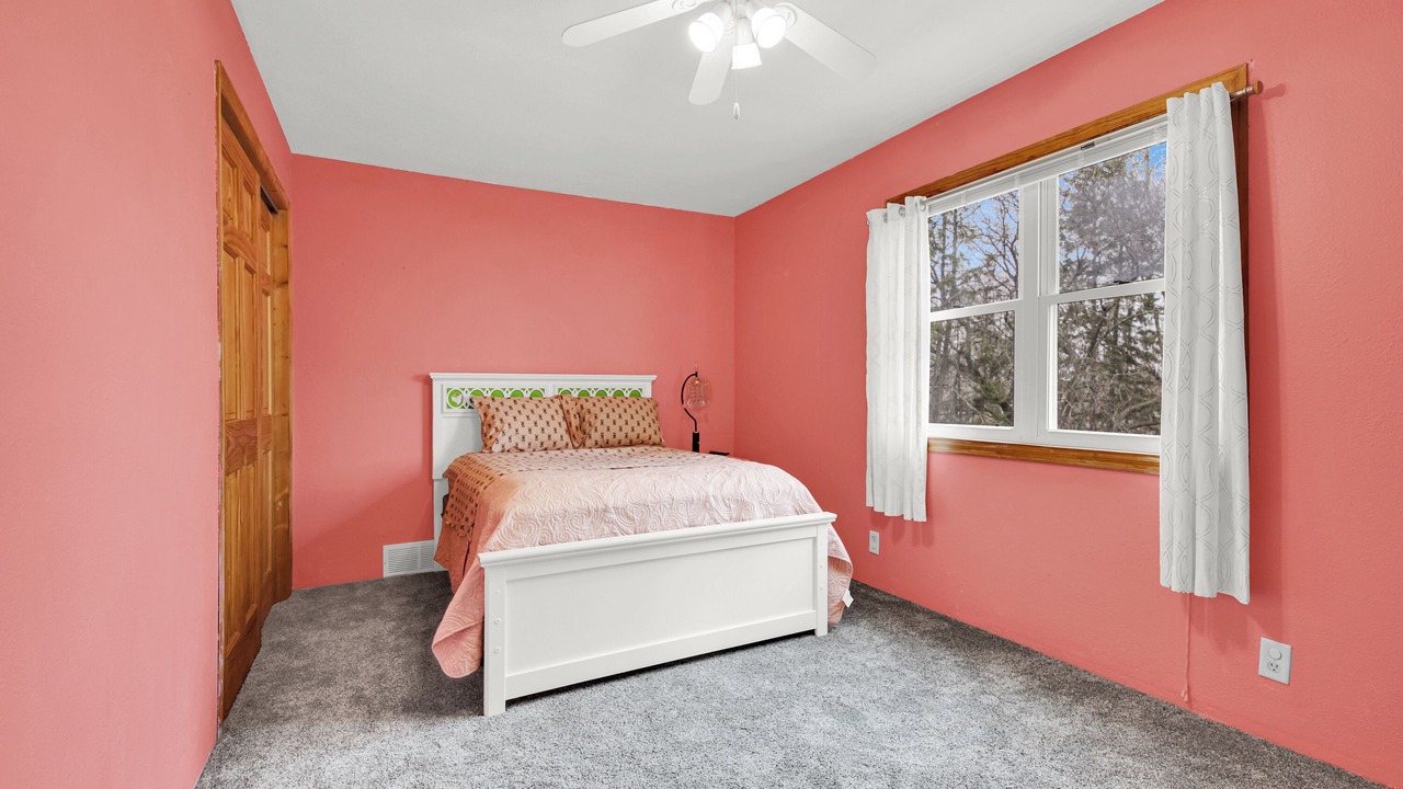 Photo of Bedroom in Brookfield