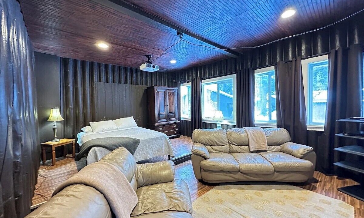Photo of Bedroom in St Germain