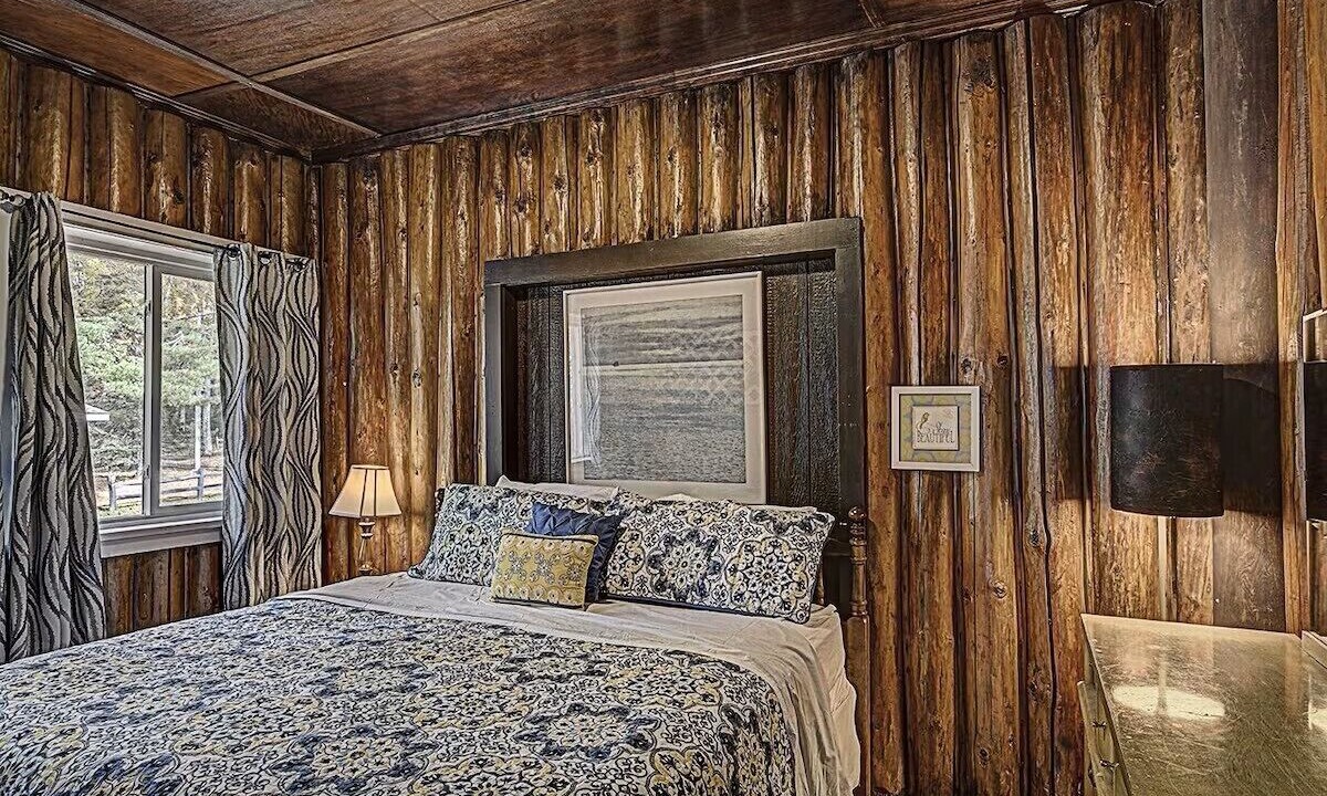 Photo of Bedroom in St Germain