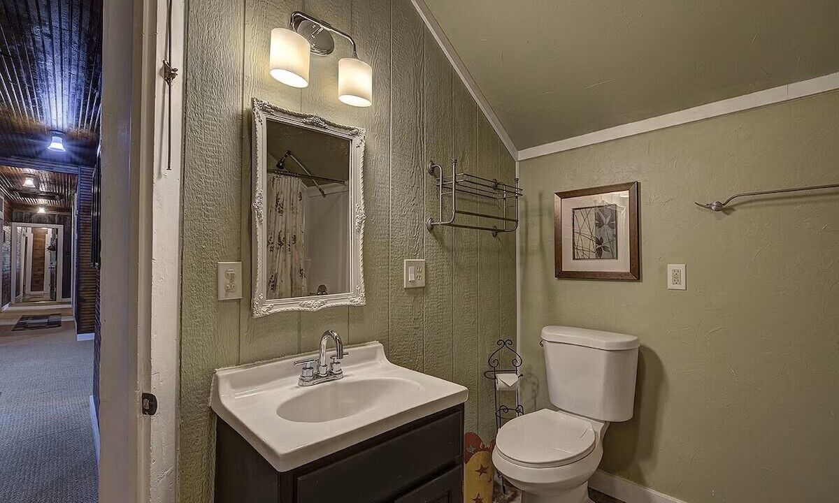 Photo of Bathroom in St Germain