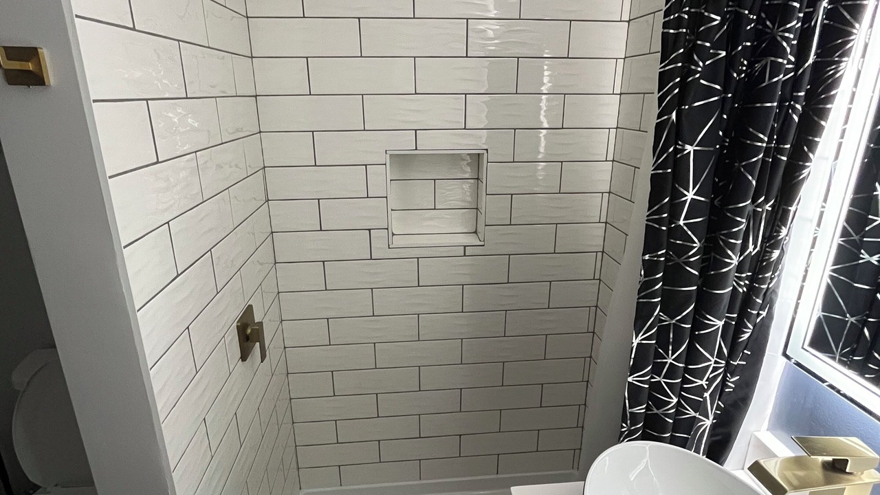 Photo of Bathroom in Davenport