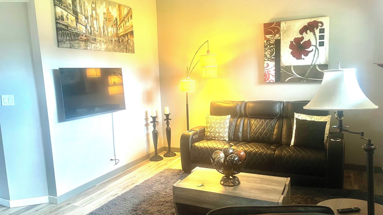 Photo of Livingroom in Hazel Green