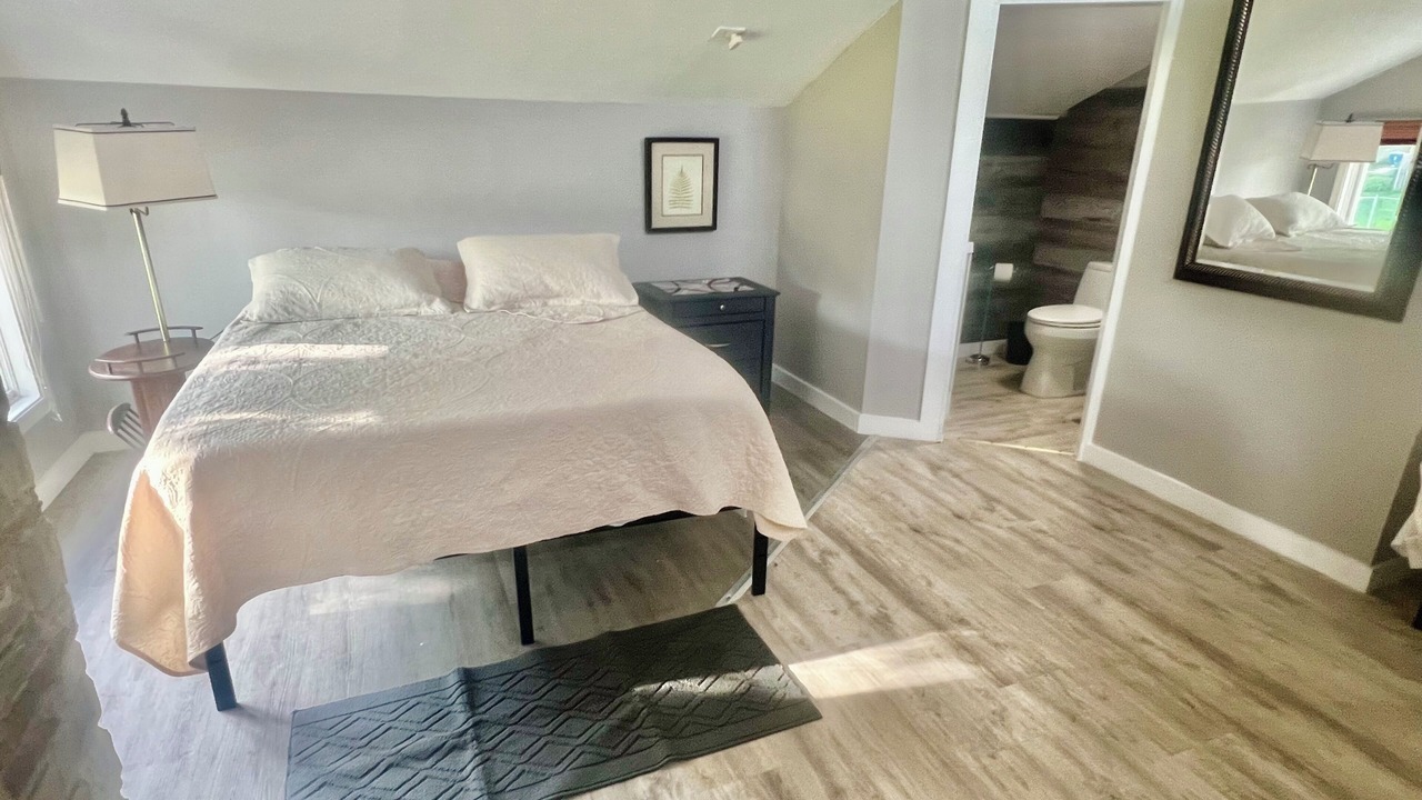 Photo of Bedroom in Hazel Green