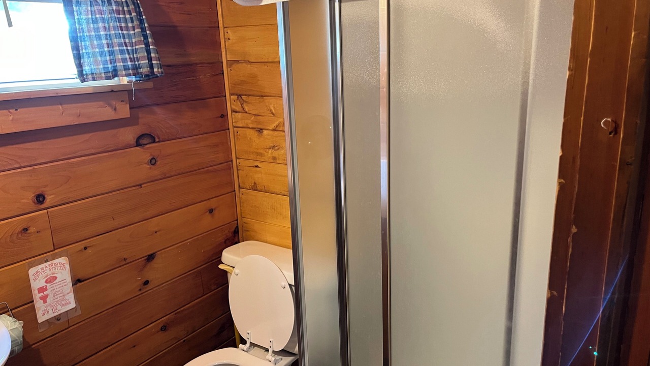 Photo of Bathroom in Lac La Belle