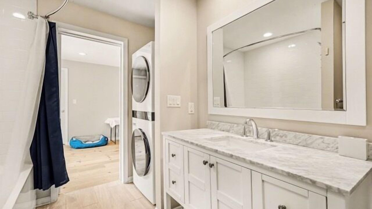 Photo of Bathroom in Michigan City
