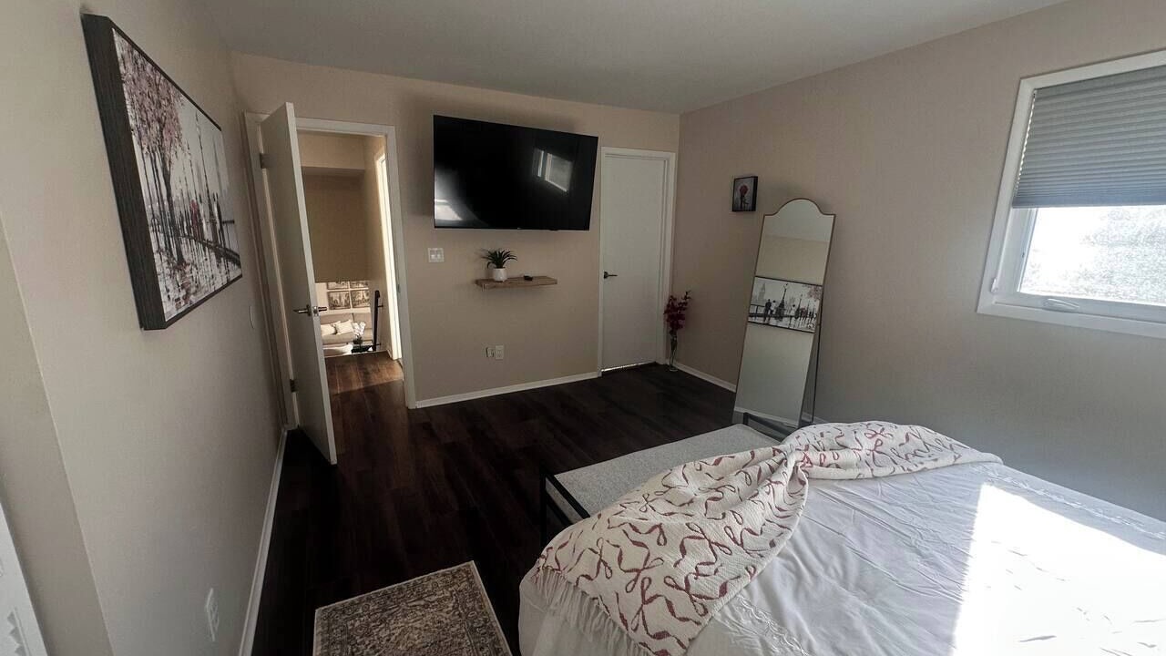 Photo of Bedroom in Waukegan