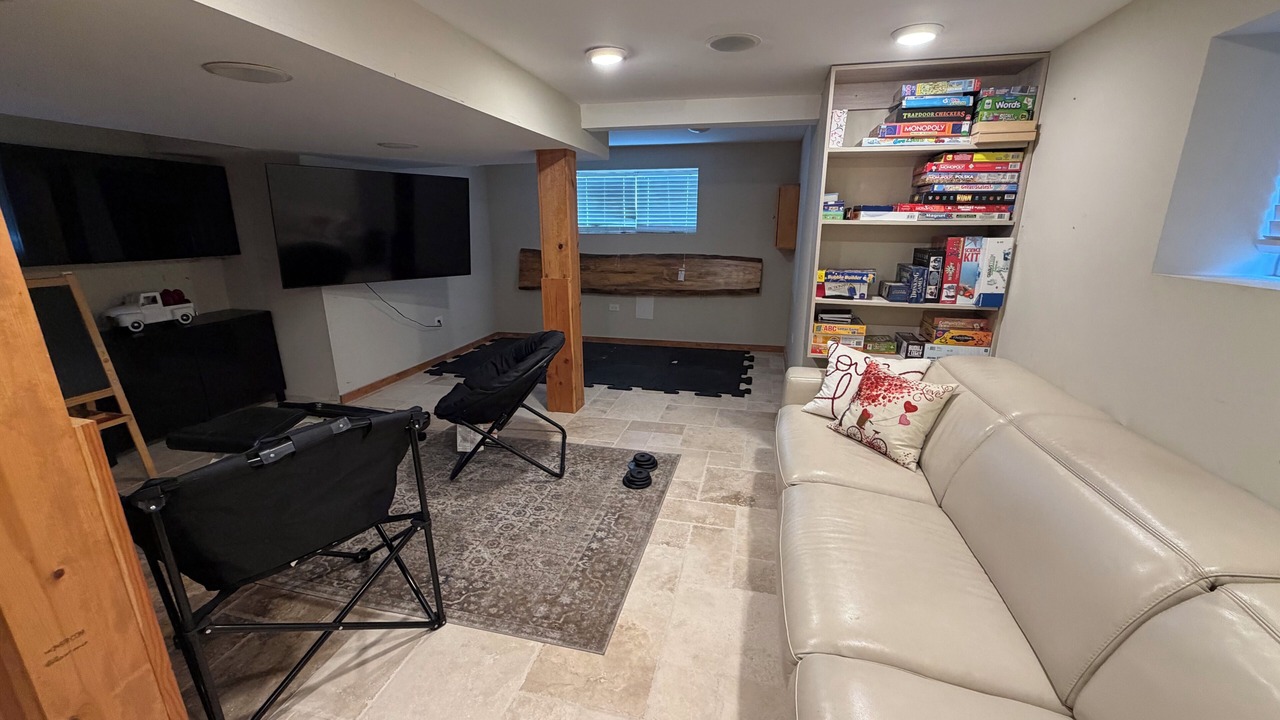 Photo of Livingroom in Dunning