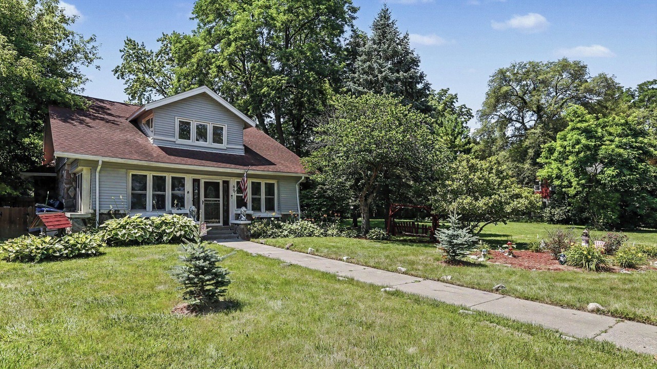Photo of Outdoor in Whitmore Lake