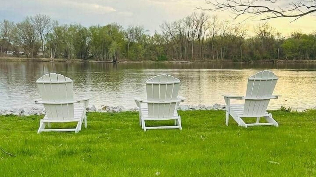 Photo of Others in Quad Cities