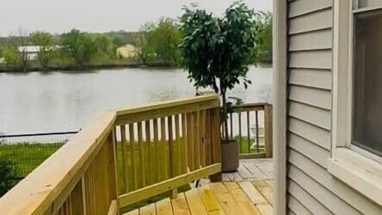 Photo of Others in Quad Cities