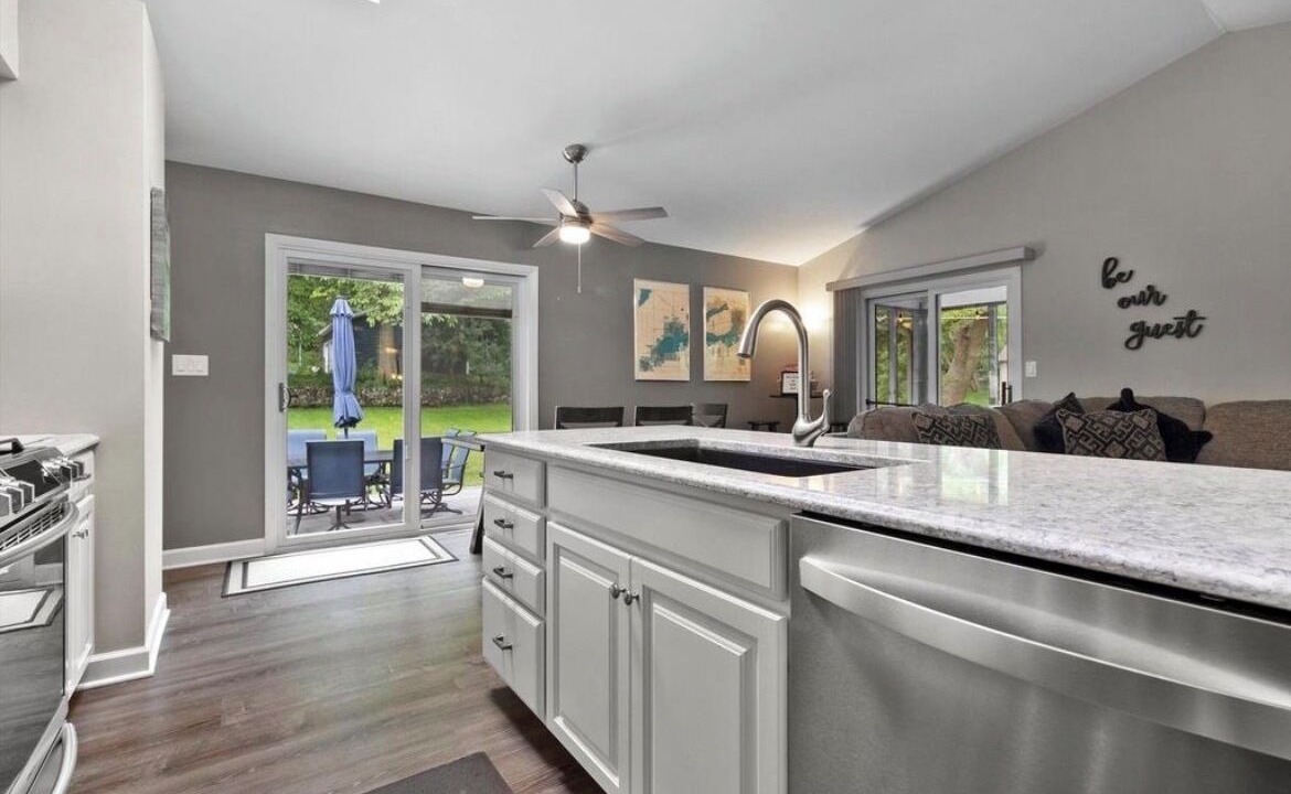 Photo of Kitchen in Williams Bay