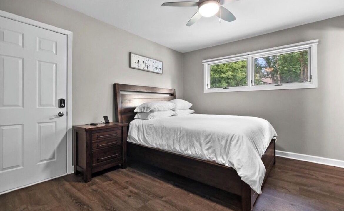 Photo of Bedroom in Williams Bay
